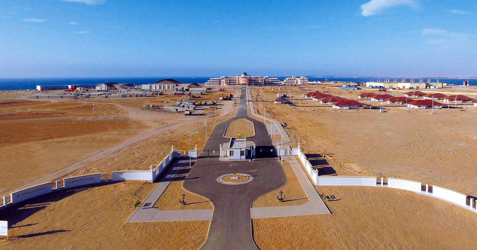Akademia Rybołówstwa i Nauk o Morzu w Namibe - widok ogólny. Fot.: Navimor Int.